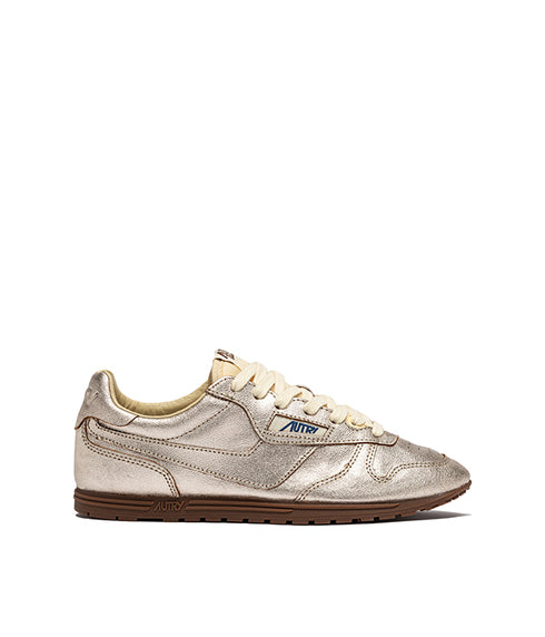 Windspin Low Sneaker - Ivory / Platinum